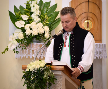 Aktuality / Slávnostná svätá omša na počesť 30. výročia vysvätenia nášho Božieho chrámu - foto