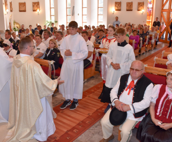 Aktuality / Slávnostná svätá omša na počesť 30. výročia vysvätenia nášho Božieho chrámu - foto