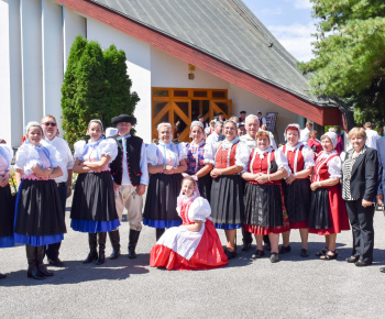 Aktuality / Slávnostná svätá omša na počesť 30. výročia vysvätenia nášho Božieho chrámu - foto