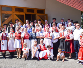 Aktuality / Slávnostná svätá omša na počesť 30. výročia vysvätenia nášho Božieho chrámu - foto
