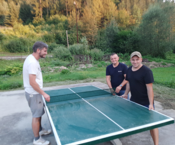 Aktuality / Vážení občania, mládež a deti -  príďte si zahrať do parku stolný tenis - foto