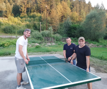 Aktuality / Vážení občania, mládež a deti -  príďte si zahrať do parku stolný tenis - foto