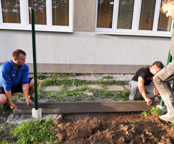 Aktuality / Kosenie verejných priestranstiev a oprava prístupových ciest - foto