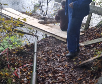 Aktuality / Oprava lavice cez rieku Orava - foto