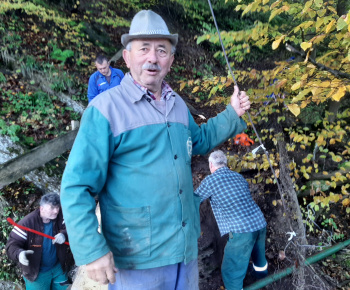 Aktuality / Oprava lavice cez rieku Orava - foto