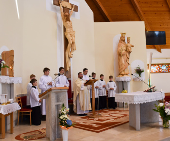 Aktuality / Pán života v sobotu povolal  vdp. Alexandra Líšku - správcu našej farnosti - foto