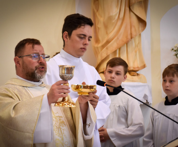 Aktuality / Pán života v sobotu povolal  vdp. Alexandra Líšku - správcu našej farnosti - foto