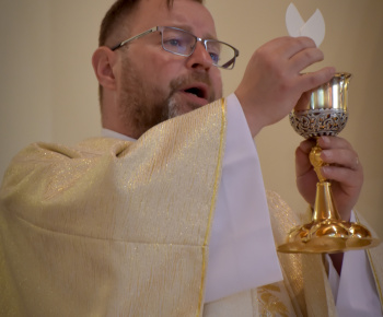 Aktuality / Pán života v sobotu povolal  vdp. Alexandra Líšku - správcu našej farnosti - foto