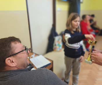 Aktuality / Vianočný turnaj o Pohár starostu obce v stolnom tenise - foto