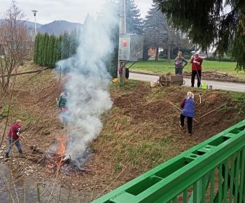 Aktuality / Brigáda pri našom kostole - foto