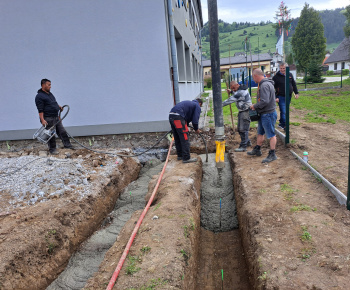 Aktuality / Prístavba budovy materskej školy v našej obci - foto