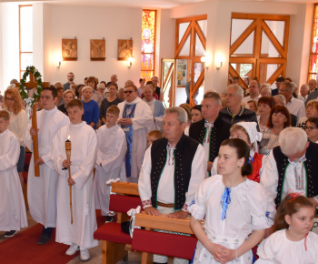 Aktuality / Pozrite si fotky z  odpustovej slávnosti našej patrónky Panny Márie Pomocnici kresťanov - foto
