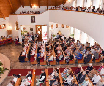 Aktuality / Pozrite si fotky z  odpustovej slávnosti našej patrónky Panny Márie Pomocnici kresťanov - foto