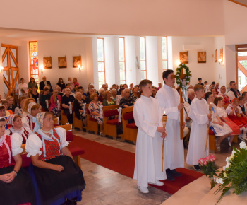 Aktuality / Pozrite si fotky z  odpustovej slávnosti našej patrónky Panny Márie Pomocnici kresťanov - foto