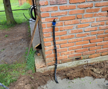 Aktuality / Výstavba vodovodnej prípojky ku kultúrno-spoločenskému stánku - foto