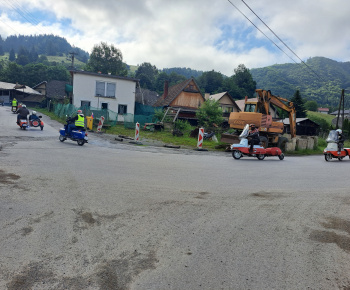Aktuality / Aj našou obcou prešli historické motorky a mopedy - foto