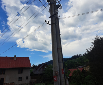 Aktuality / Solárne svietidlo v obci - foto