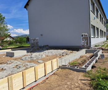 Aktuality / Prístavba materskej školy v obci Medzibrodie nad Oravou  Kód projektu: 06R01-20-V02-00239 - foto