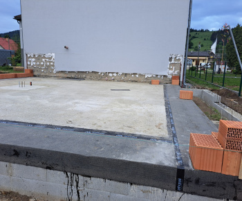 Aktuality / Prístavba materskej školy v obci Medzibrodie nad Oravou  Kód projektu: 06R01-20-V02-00239 - foto