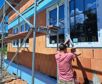 Aktuality / Prístavba materskej školy v obci Medzibrodie nad Oravou  Kód projektu: 06R01-20-V02-00239 - foto