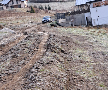 Aktuality / Práce na výstavbe vodovodu v lokalite Hore Pucové je ukončený - foto