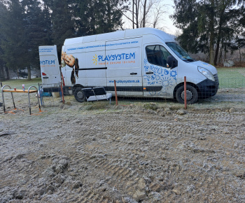 Aktuality / Výstavba detského ihriska je ukončená - foto