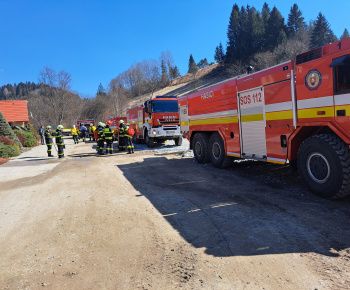 Aktuality / Lesný požiar v Matlákove - foto