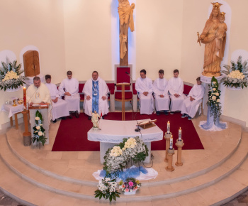 Aktuality / Odpustová slávnosť na počesť Panny Márie - pomocnice kresťanov - foto