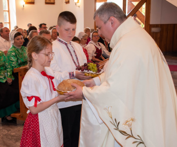 Aktuality / Odpustová slávnosť na počesť Panny Márie - pomocnice kresťanov - foto