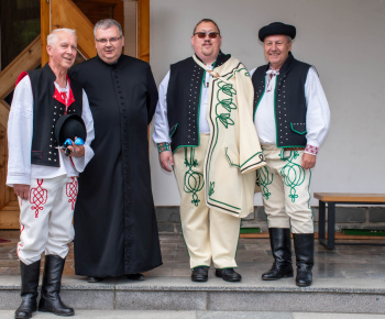 Aktuality / Fotky po odpustovej slávnosti na  počesť Panny Márie - pomocnice kresťanov - foto