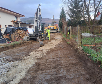 Aktuality / Súbor stavieb pri pozemkových úpravách v katastrálnom území Medzibrodie nad Oravou - foto