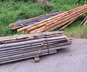 Aktuality / V sobotu 28.6.2025 sme pokračovali v oprave našej lavice cez rieku Orava - foto