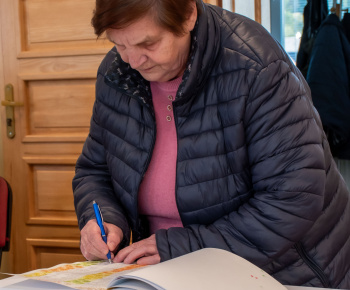 Aktuality / Pozrite si fotky s kultúrneho programu v Medzibrodí nad Oravou - Október Mesiac úcty k staršíms - foto