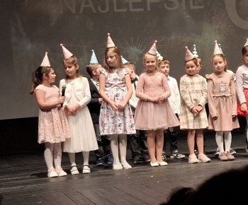 Aktuality / Základná škola V Dolnom Kubíne - Kňažia oslávila 60 rokov - foto