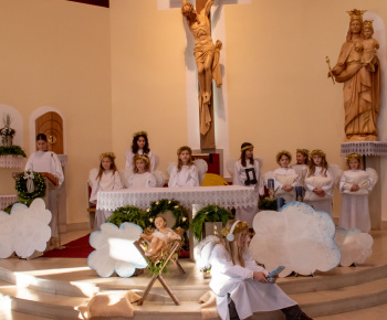 Aktuality / Pozrite si fotky z Jasličkovej pobožnosti 25.12.2025 - foto