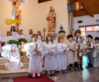 Aktuality / Pozrite si fotky z Jasličkovej pobožnosti 25.12.2025 - foto