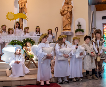 Aktuality / Pozrite si fotky z Jasličkovej pobožnosti 25.12.2025 - foto