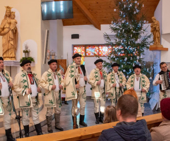 Aktuality / Pozrite si fotky z Jasličkovej pobožnosti 25.12.2025 - foto