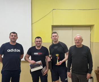 Aktuality / IV ročník turnaja v stolnom tenise o Pohár starostu obce 26.12.2025 - foto