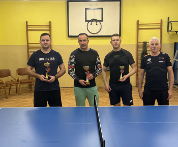 Aktuality / IV ročník turnaja v stolnom tenise o Pohár starostu obce 26.12.2025 - foto