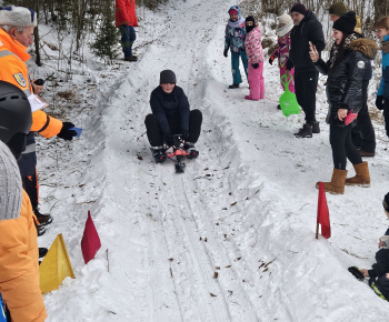 Aktuality / Preteky v sánkovaní pre deti a mládež na Lažteku v Medzibrodí n/Or. - 6.1.2026 - video