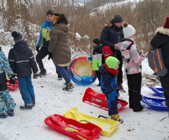 Aktuality / Preteky v sánkovaní pre deti a mládež na Lažteku v Medzibrodí n/Or. - 6.1.2026 - video