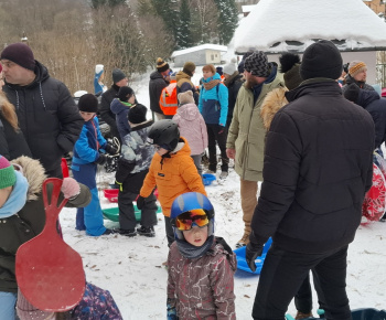 Aktuality / Preteky v sánkovaní pre deti a mládež na Lažteku v Medzibrodí n/Or. - 6.1.2026 - video