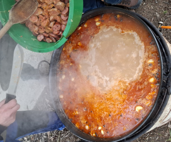 Aktuality / Fašiangová slávnosť v našej obci - 14.2.2026 - video