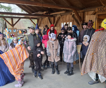 Aktuality / Fašiangová slávnosť v našej obci - 14.2.2026 - video