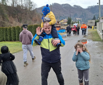 Aktuality / Fašiangová slávnosť v našej obci - 14.2.2026 - video