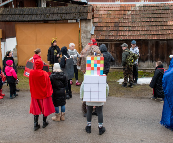 Aktuality / Fašiangová slávnosť v našej obci - 14.2.2026 - video
