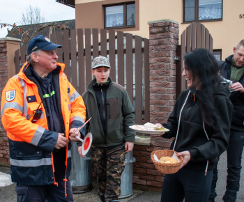 Aktuality / Fašiangová slávnosť v našej obci - 14.2.2026 - video