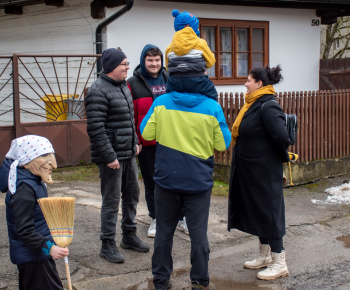 Aktuality / Fašiangová slávnosť v našej obci - 14.2.2026 - video