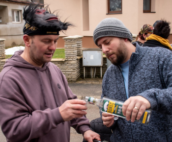 Aktuality / Fašiangová slávnosť v našej obci - 14.2.2026 - video